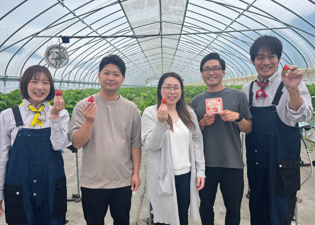 いちごっちー 北海道産いちごとクリームチーズのオムレット ４個入